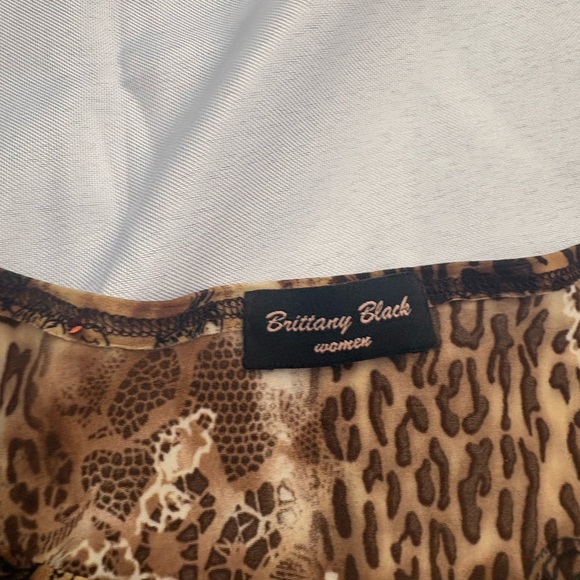 Brittany Black Brown Leopard Print Top - Picture 2 of 4